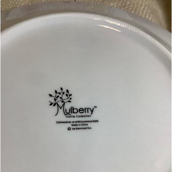 MULBERRY Home Collection whimsical floral 7 3/8 inch desert appetizer plates - Picture 4 of 4